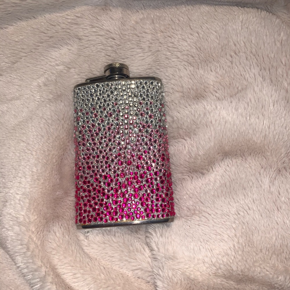 Flask - Picture 2 of 4
